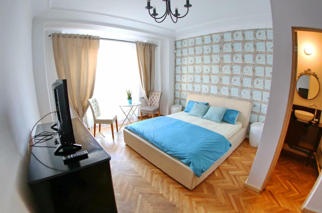 Color Apartments Blanari Street Bucureşti Exterior foto