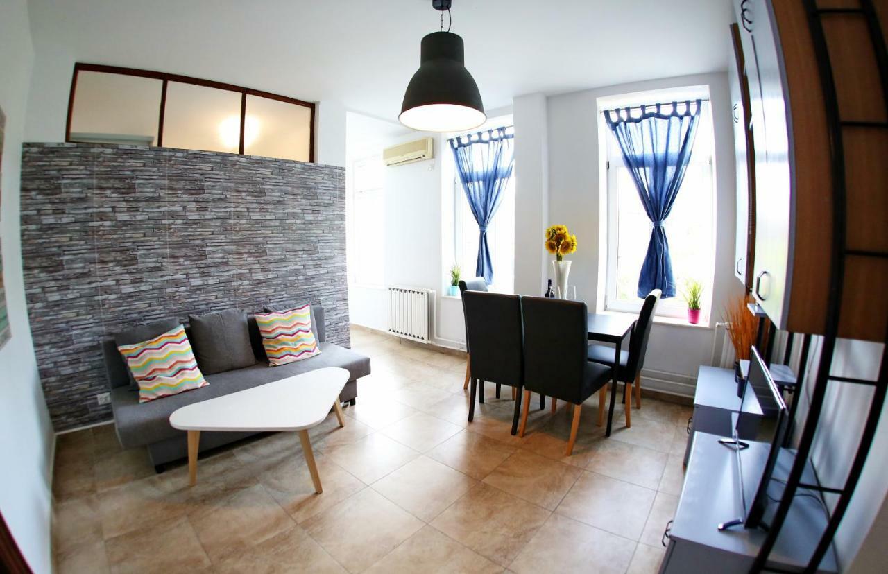 Color Apartments Blanari Street Bucureşti Exterior foto